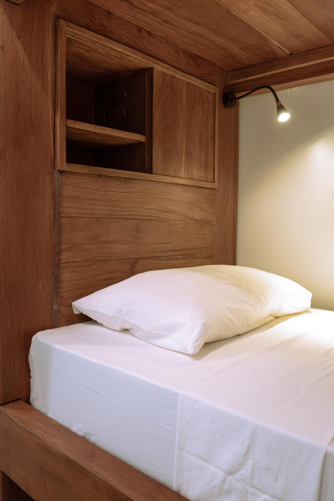 Locos Hiriketiya Hostel Dikwella Kültér fotó